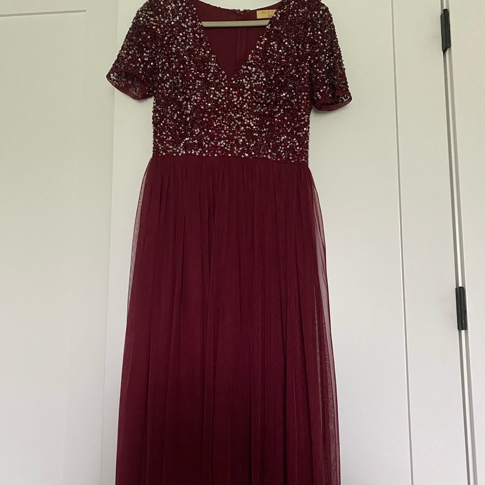 Gorgeous maroon dress